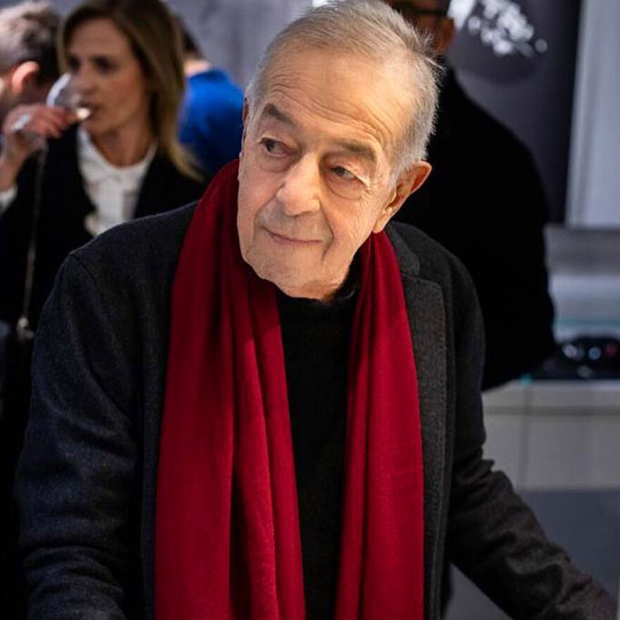 Μύκονος: Διαμάχη για τα «Aστρα» του Minas