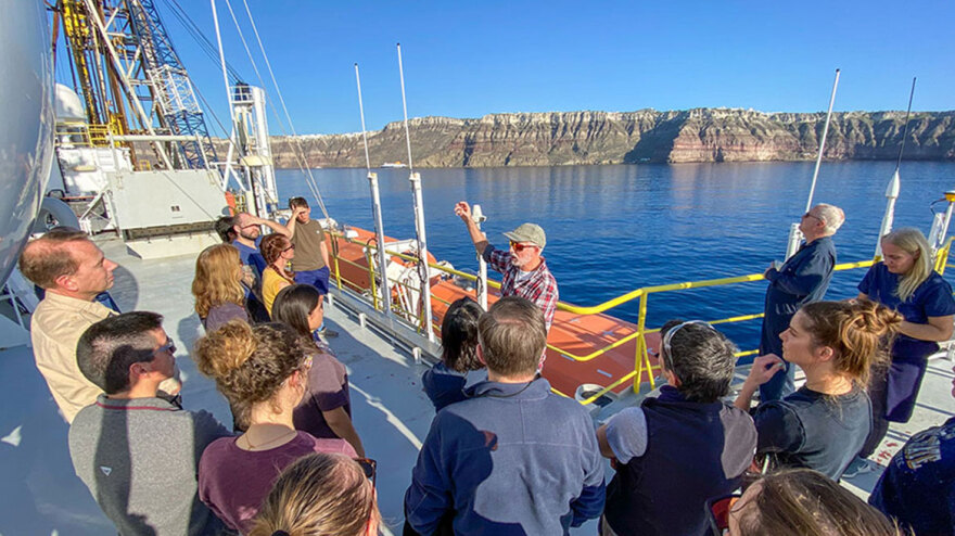 Το ηφαιστειακό Big-Bang στη Σαντορίνη έγινε πριν από 520.000 χρόνια 