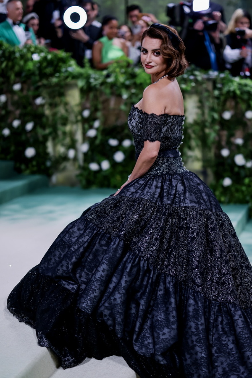 Met Gala: Οι εμφανίσεις που εντυπωσίασαν - Από τη Ζεντάγια στην Τζένιφερ Λόπεζ 