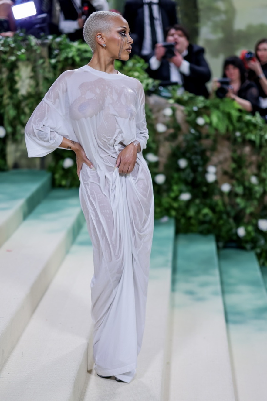 Met Gala: Οι εμφανίσεις που εντυπωσίασαν - Από τη Ζεντάγια στην Τζένιφερ Λόπεζ 