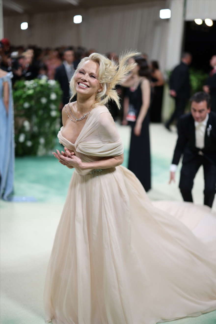 Met Gala: Οι εμφανίσεις που εντυπωσίασαν - Από τη Ζεντάγια στην Τζένιφερ Λόπεζ 