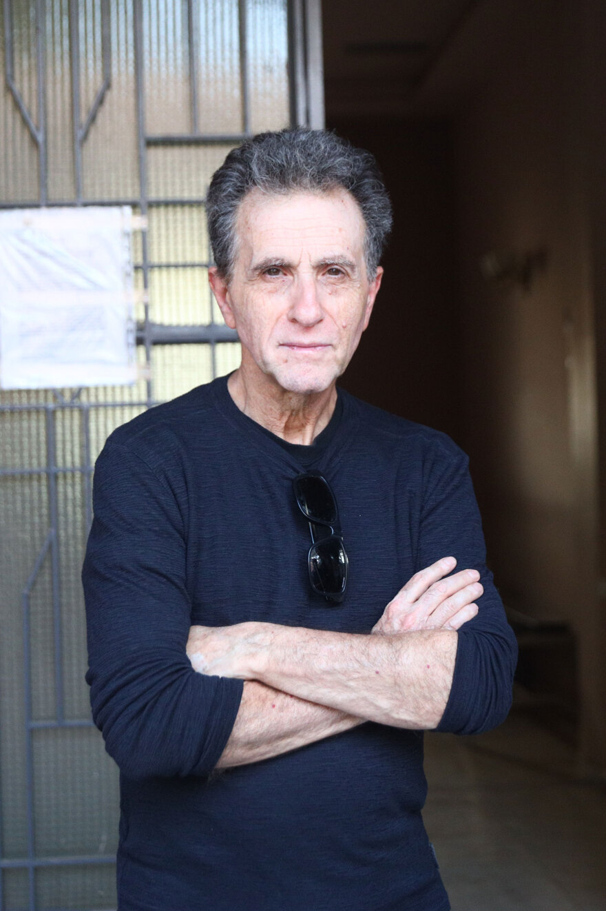 Αντώνης Τουρκογιώργης: Σε κλίμα συγκίνησης το τελευταίο αντίο στον σπουδαίο τραγουδιστή