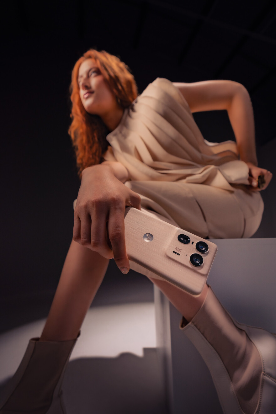 Το smartphone που φέρνει την Τέχνη στα χέρια μας 