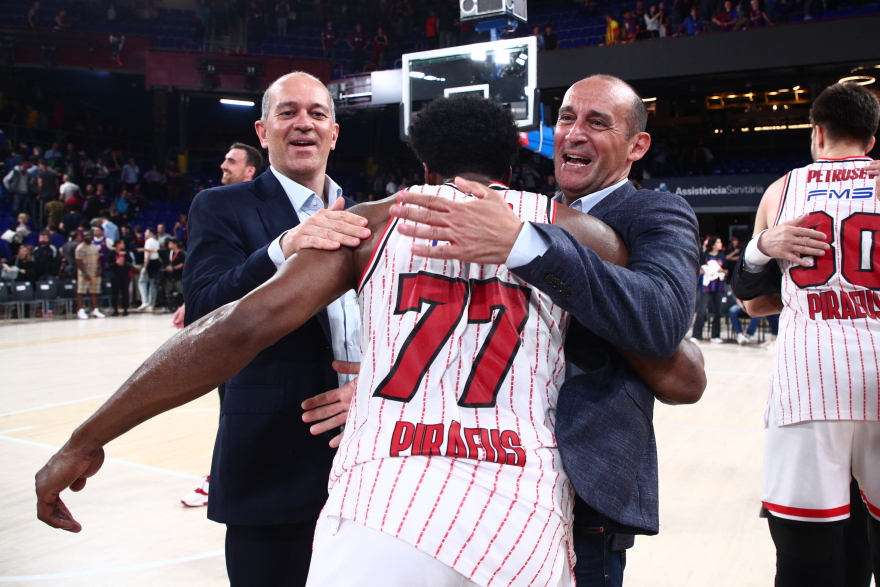 Επική πρόκριση του Ολυμπιακού στο Final-4 της Euroleague - Κέρδισε 63-59 μέσα στη Βαρκελώνη - Βίντεο, φωτογραφίες 