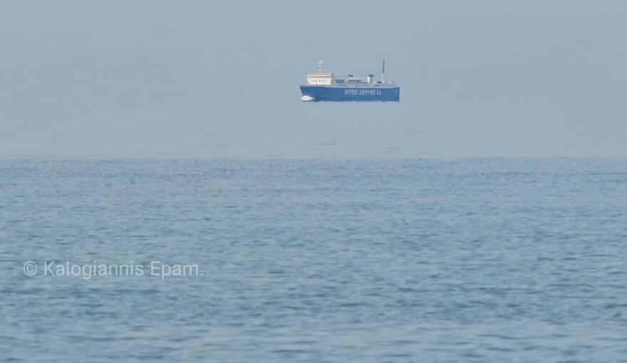 Πλοίο έγινε... ιπτάμενο ανοιχτά της Κύμης - Το φαινόμενο Fata Morgana που προκάλεσε την εικόνα