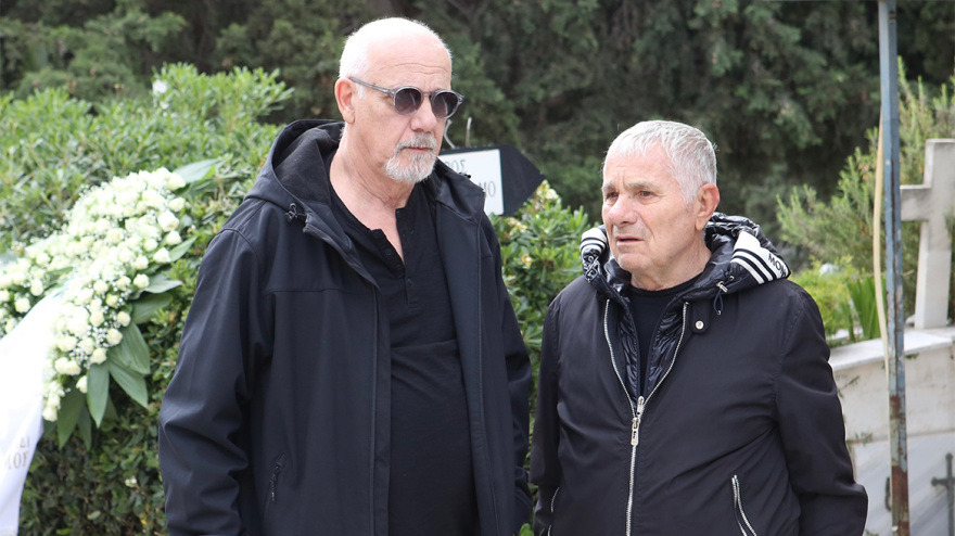  Άννα Παναγιωτοπούλου: Σε κλίμα συγκίνησης το τελευταίο αντίο στην αγαπημένη ηθοποιό 