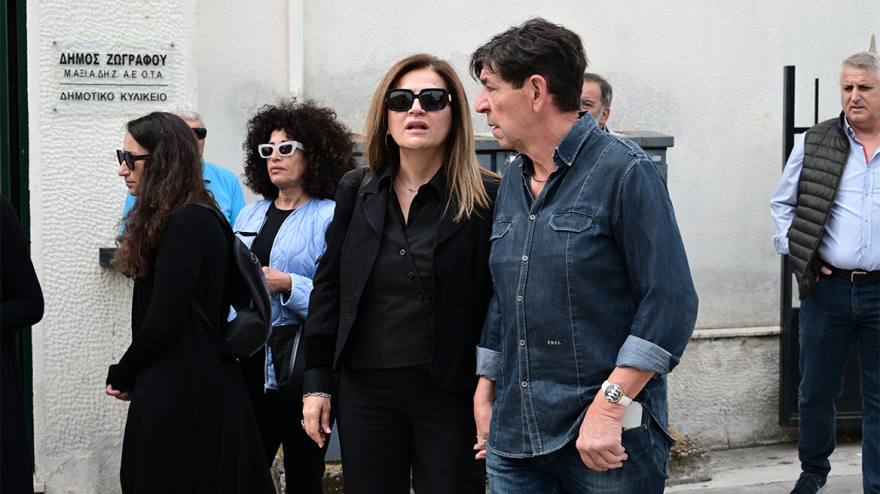  Άννα Παναγιωτοπούλου: Σε κλίμα συγκίνησης το τελευταίο αντίο στην αγαπημένη ηθοποιό 