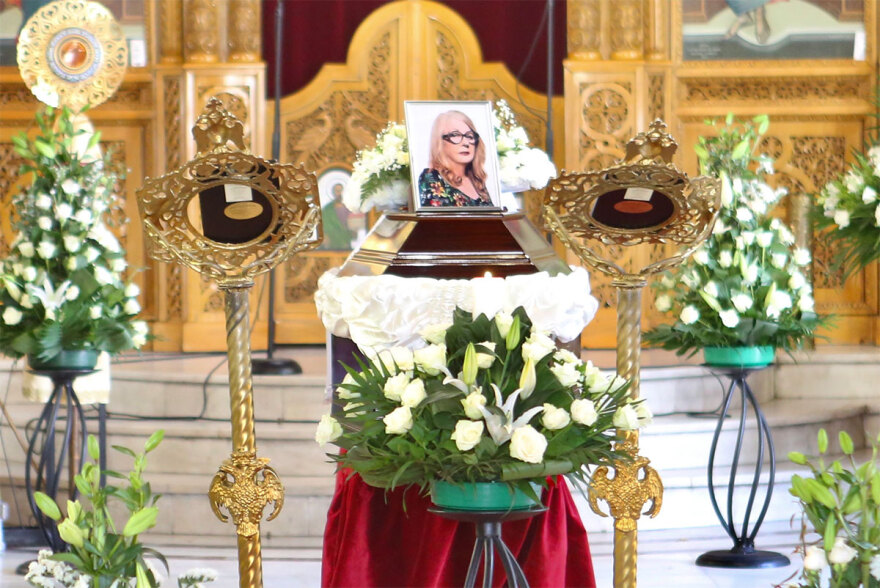  Άννα Παναγιωτοπούλου: Σε κλίμα συγκίνησης το τελευταίο αντίο στην αγαπημένη ηθοποιό 