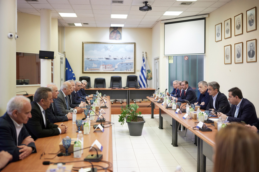 Μητσοτάκης από Χίο: Στρατηγική επιλογή που υπηρετούμε απαρέγκλιτα η συνεχής επένδυση στις Ένοπλες Δυνάμεις