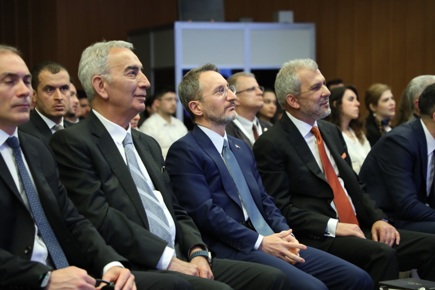 Φαχρετίν Αλτούν: Εξαιρετικά σημαντική και σοβαρή ευκαιρία για την ενίσχυση των σχέσεών μας η επίσκεψη Μητσοτάκη