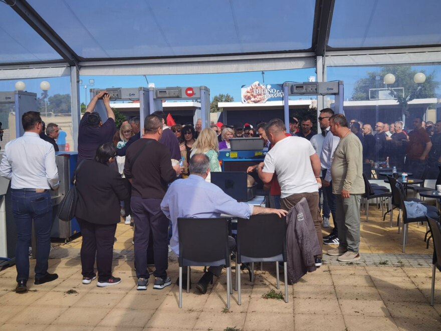 Φιέστα Ράμα στο Κλειστό του Γαλατσίου - Κινητοποίηση από την Αλβανία για να γεμίσει το γήπεδο