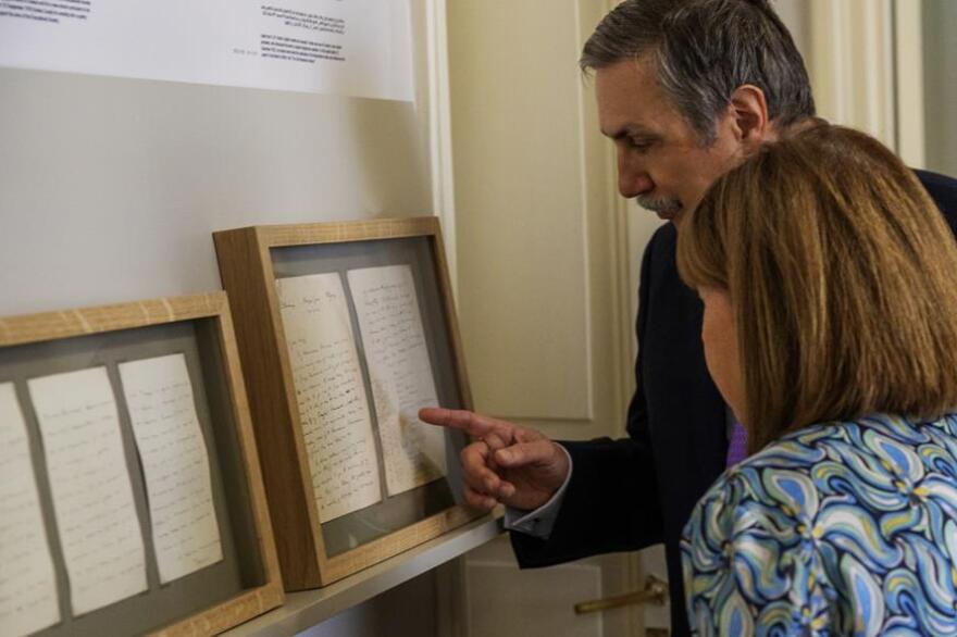 Το σπίτι του Καβάφη στην Αλεξάνδρεια απέκτησε ξανά ζωή - Δείτε φωτογραφίες