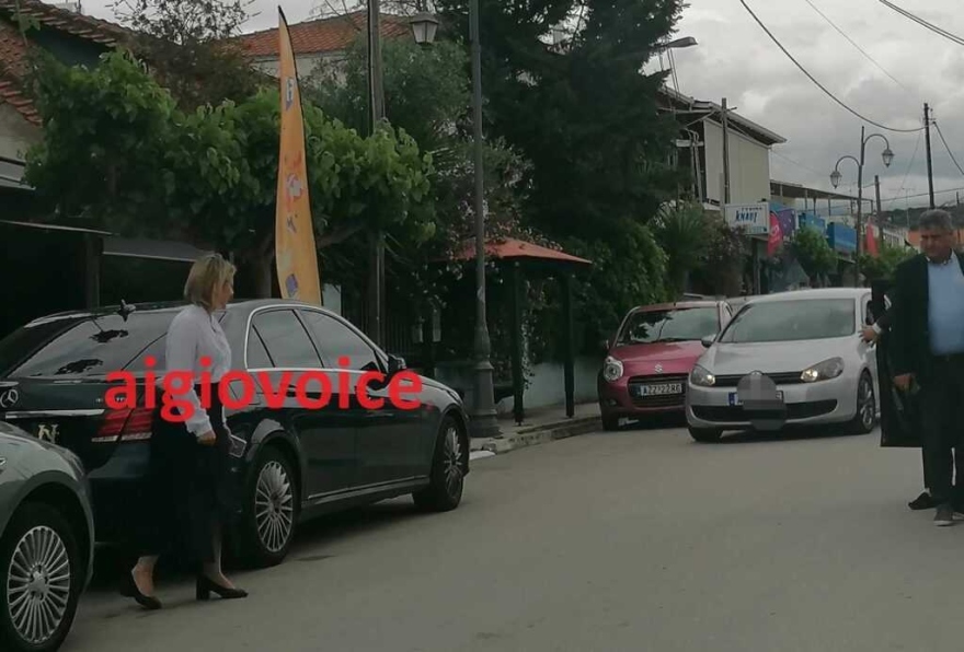 Αίγιο: Ο Μητροπολίτης Καλαβρύτων δεν πήγαινε σε γεύμα αν δεν έφευγε η υφυπουργός Χριστίνα Αλεξοπούλου