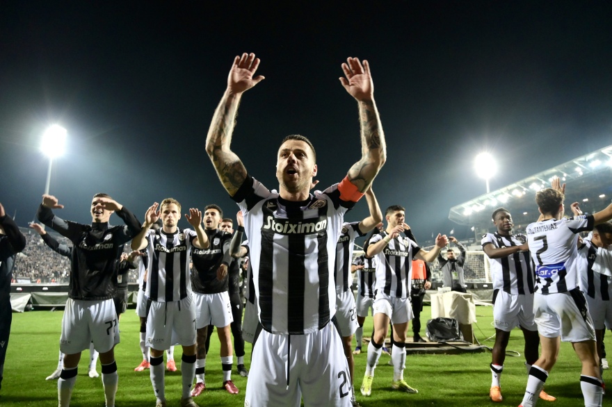 Φοβερός ΠΑΟΚ διέλυσε 4-1 τον Παναθηναϊκό στην Τούμπα και πάει για στέψη στο Βικελίδης - Δείτε τα γκολ 