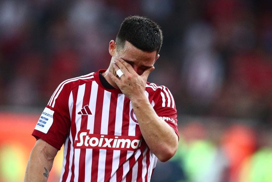 Ντάνιελ Ποντένσε: Τα δάκρυα στην αλλαγή του, το αινιγματικό ποστάρισμα της γυναίκας του και η... απαίτηση παραμονής