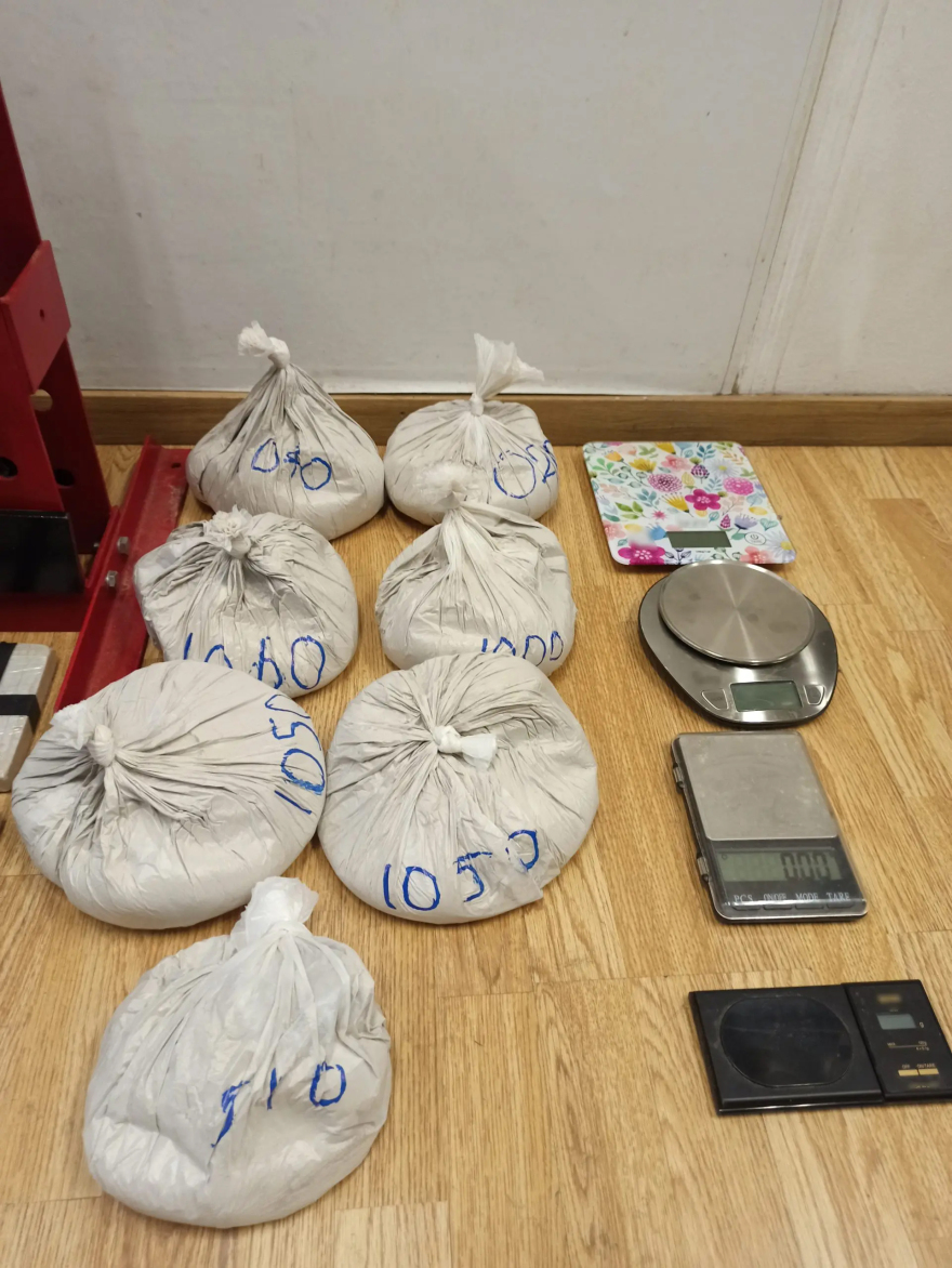 ΕΛΑΣ: Εξαρθρώθηκε εγκληματική οργάνωση που διακινούσε ηρωίνη στην Αττική - Πέντε συλλήψεις