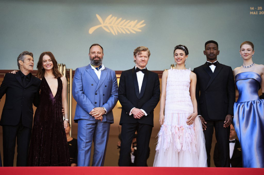 Γιώργος Λάνθιμος: Η παγκόσμια πρεμιέρα της νέας του ταινίας στις Κάννες - Δείτε βίντεο και φωτογραφίες