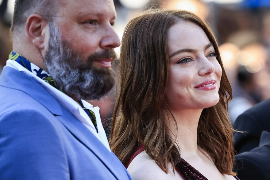 Γιώργος Λάνθιμος: Η παγκόσμια πρεμιέρα της νέας του ταινίας στις Κάννες - Δείτε βίντεο και φωτογραφίες