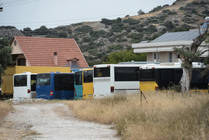Αρτέμης Σώρρας: Η βίλα-αρχηγείο στο Λαγονήσι, ο πλειστηριασμός και ο ξυλοδαρμός