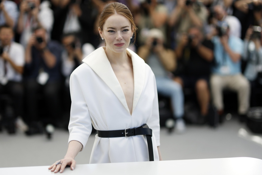 Γιώργος Λάνθιμος: Στο photocall των Καννών μαζί με το καστ του Kinds of Kindness