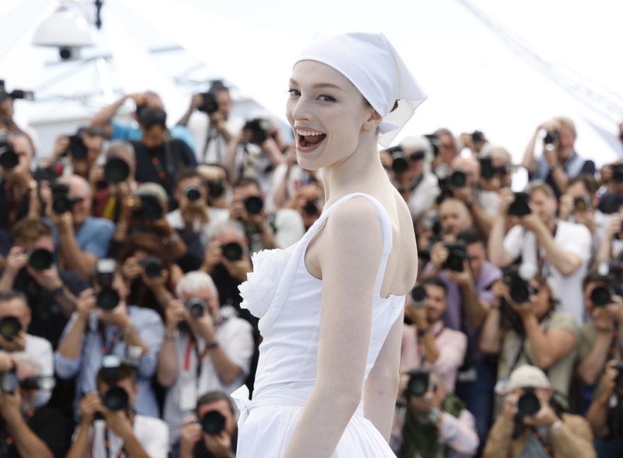 Γιώργος Λάνθιμος: Στο photocall των Καννών μαζί με το καστ του Kinds of Kindness