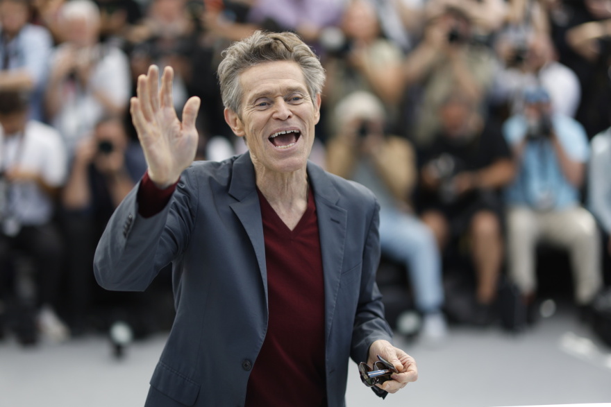 Γιώργος Λάνθιμος: Στο photocall των Καννών μαζί με το καστ του Kinds of Kindness