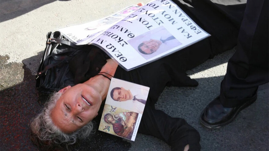 Κύπρος: Δύο θάνατοι που διασύρουν για χρόνια τη Μεγαλόνησο