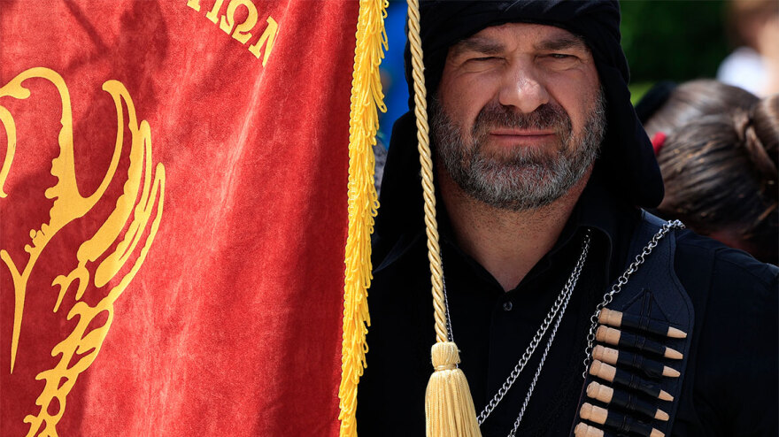 Οι εύζωνες φόρεσαν ποντιακά - Δείτε πώς η Προεδρική Φρουρά τίμησε τη Γενοκτονία των Ποντίων 