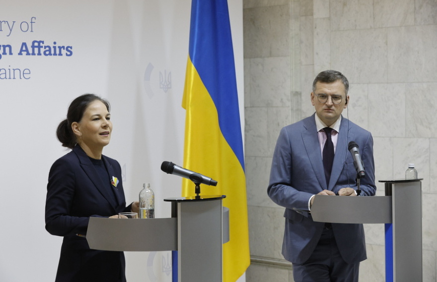 Πόλεμος στην Ουκρανία: Ο Κουλέμπα ζητά ξανά από τους συμμάχους να καταρρίπτουν ρωσικούς πυραύλους από το έδαφός τους