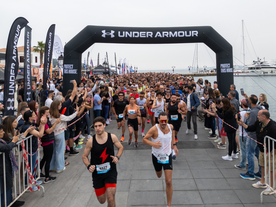 Spetsathlon: Η κορυφαία αθλητική διοργάνωση γιόρτασε 10 χρόνια με ρεκόρ συμμετοχών