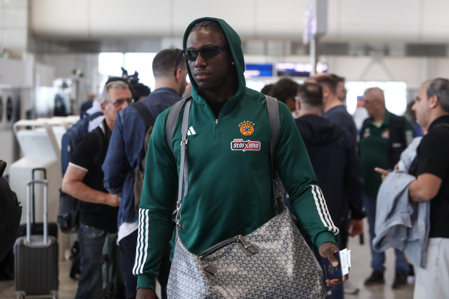 Αναχώρησε για Βερολίνο ο ΠΑΟ - Το μόνο που σκέφτομαι είναι να κερδίσουμε τη Φενέρ, είπε ο Αταμάν - Βίντεο, φωτογραφίες 