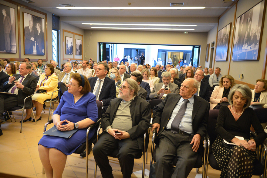 Πολιτισμός και Δημοκρατία: Η παρακαταθήκη του Κωνσταντίνου Καραμανλή