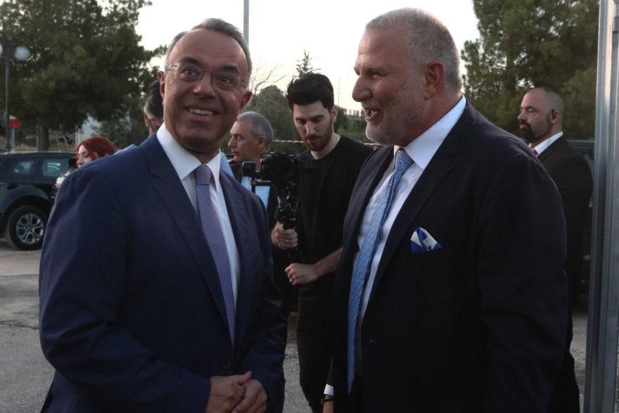 Το επιβλητικό Boeing 727 της Ολυμπιακής στάθμευσε μόνιμα στην Αργυρούπολη - Δείτε φωτογραφίες