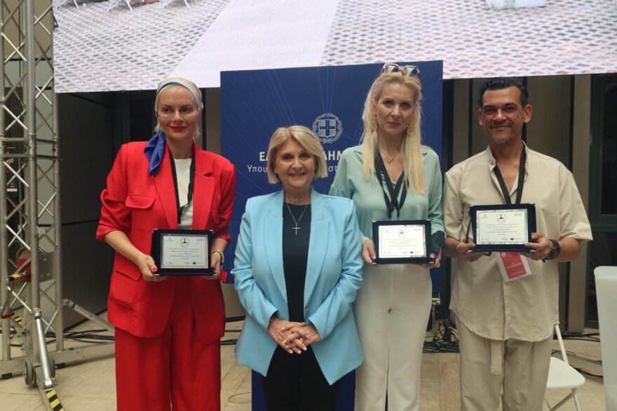 Υπουργείο Μετανάστευσης: Έφοδος της ΟΠΚΕ και συλλήψεις σε μεγάλη διεθνή άσκηση για το trafficking - Δείτε φωτογραφίες