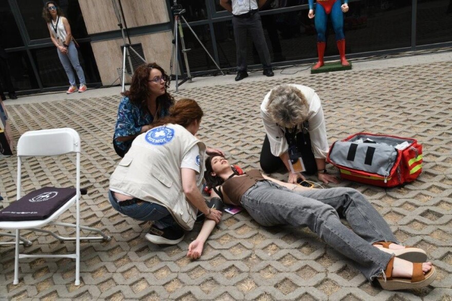 Υπουργείο Μετανάστευσης: Έφοδος της ΟΠΚΕ και συλλήψεις σε μεγάλη διεθνή άσκηση για το trafficking - Δείτε φωτογραφίες