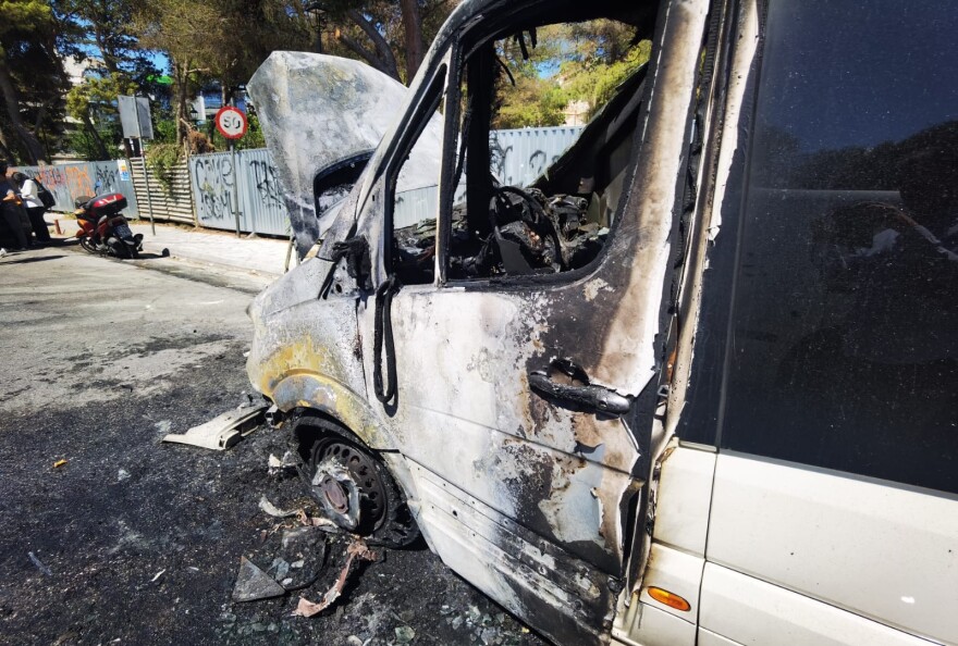 Χαϊδάρι: Σκηνές πανικού από την φωτιά στο τουριστικό λεωφορείο στο Χαϊδάρι