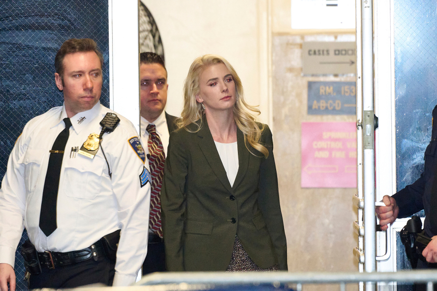 ΗΠΑ: Ποια είναι η νέα στενή συνεργάτιδα του Τραμπ - Η 32χρονη που πάλεψε σκληρά με τον καρκίνο