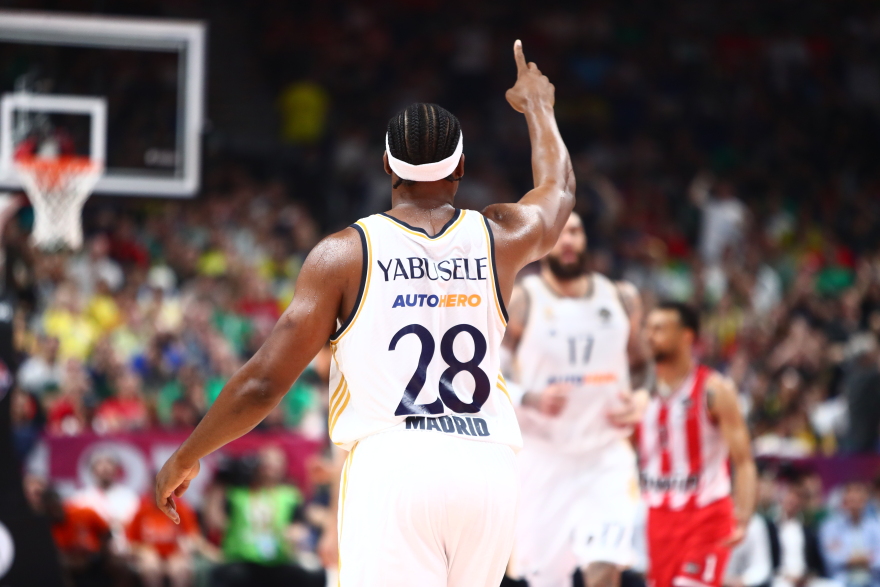 Euroleague: Ο Ολυμπιακός πλήρωσε το εφιαλτικό πρώτο ημίχρονο, ηττήθηκε με 87-76 από τη Ρεάλ και έμεινε εκτός τελικού