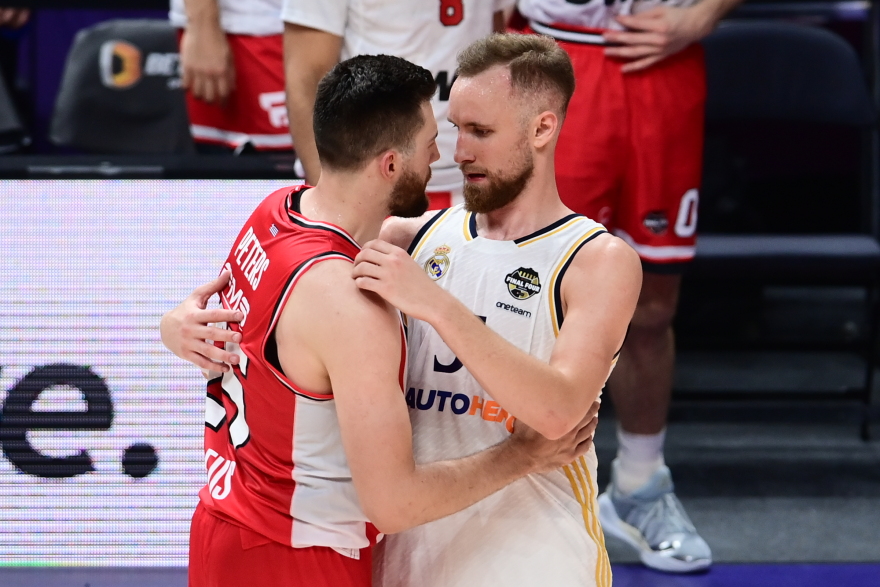 Euroleague: Ο Ολυμπιακός πλήρωσε το εφιαλτικό πρώτο ημίχρονο, ηττήθηκε με 87-76 από τη Ρεάλ και έμεινε εκτός τελικού