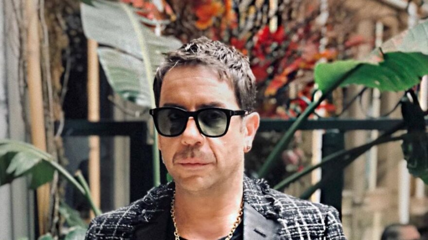 Γιώργος Μαζωνάκης: Ελπίζει σε εξωδικαστικό συμβιβασμό με την αδελφή του - Η κόντρα για τα περιουσιακά και η σιωπή της Βάσως 