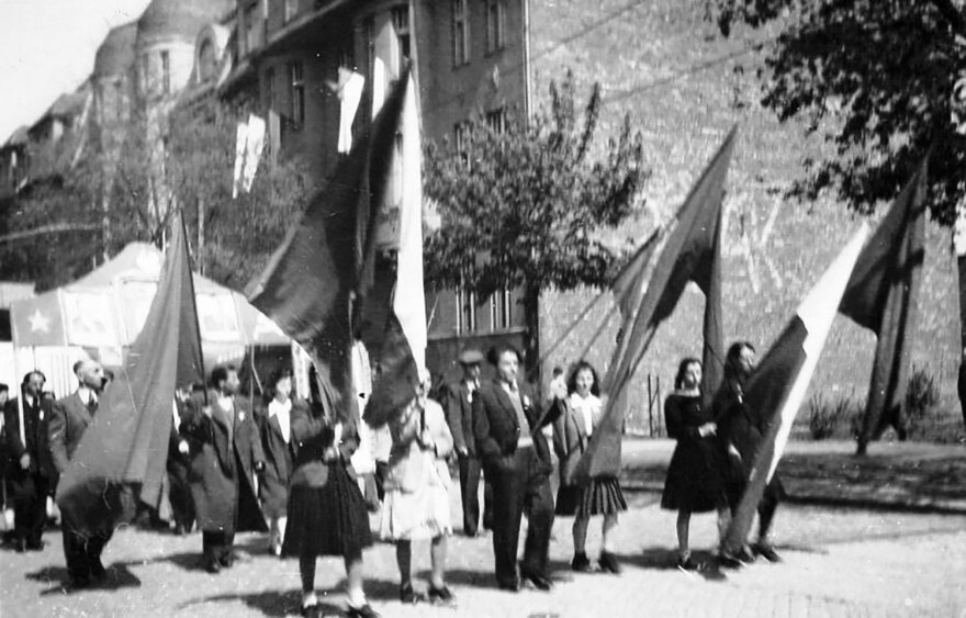  Η ζωή και η εκπαίδευση των Ελληνόπουλων στις χώρες του τέως Ανατολικού Μπλοκ