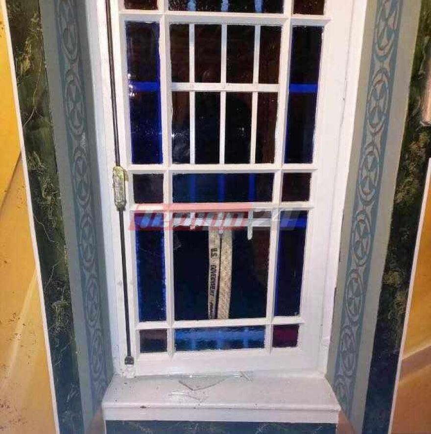 Αίγιο: Κλοπή στην Παναγία Τρυπητή - Άρπαξαν τάματα, €3.000 η λεία των δραστών