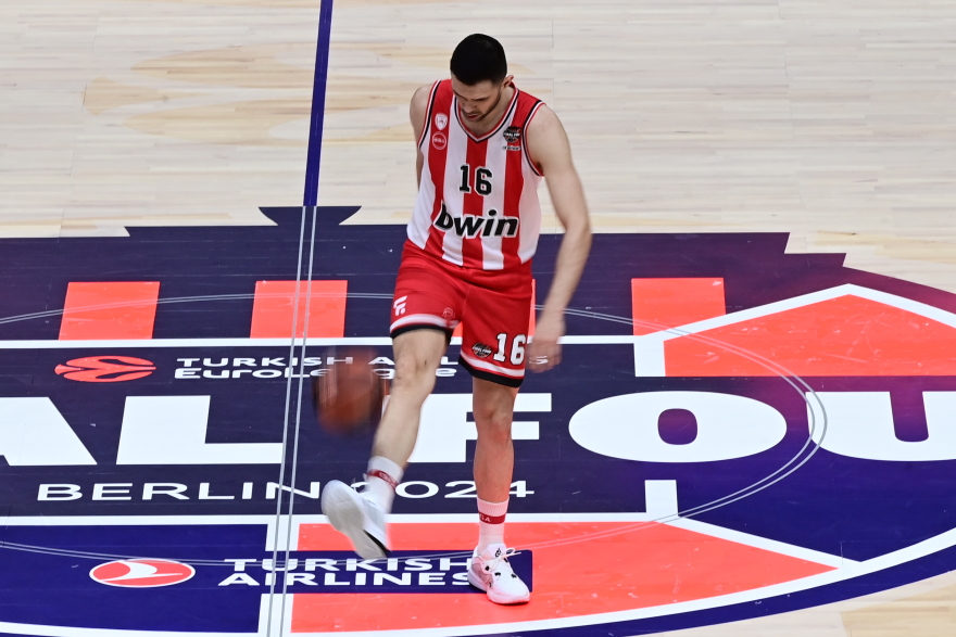 Στην 3η θέση της Euroleague ο Ολυμπιακός, 87-84 την Φενέρ στο Βερολίνο - Βίντεο 