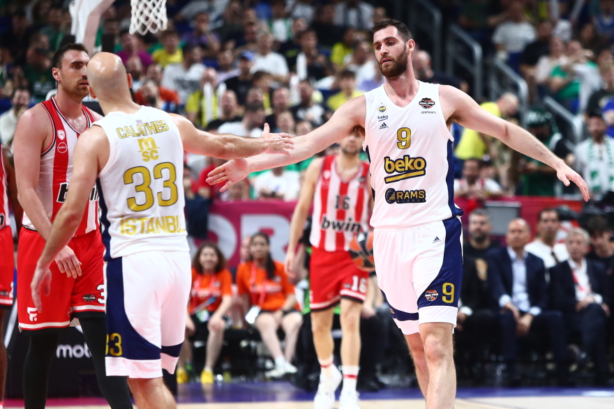 Στην 3η θέση της Euroleague ο Ολυμπιακός, 87-84 την Φενέρ στο Βερολίνο - Βίντεο 