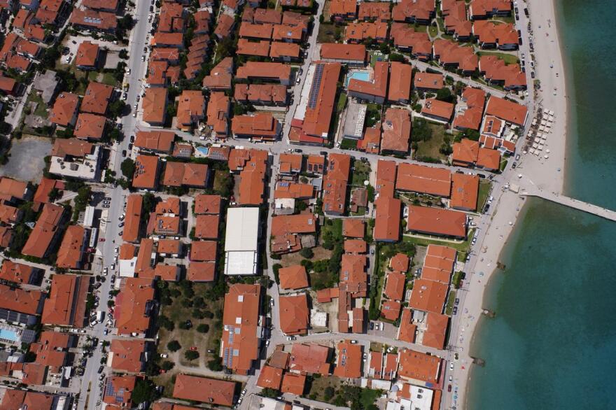 Παραχωρήσεις παραλιών: Ξεκίνησαν από τις παραλίες της Χαλκιδικής οι πρώτοι έλεγχοι με drones