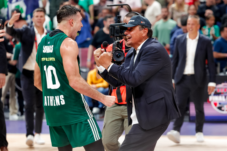 Κώστας Σλούκας: Ο ηγέτης που άλλαξε στρατόπεδο και οδήγησε τον Παναθηναϊκό ξανά στην κορυφή της Ευρώπης