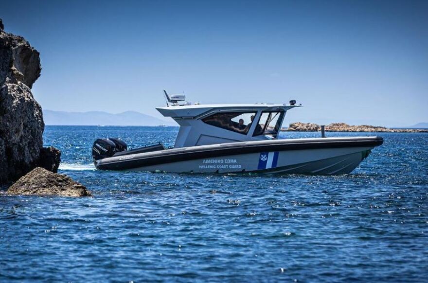 Τελετή παράδοσης υπερσύγχρονου ταχύπλοου περιπολικού σκάφους στο Λιμεναρχείο Μυκόνου