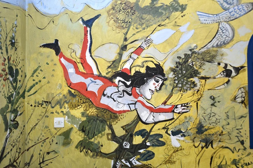 Μητροπολίτης Μεσογαίας: «Τερατογραφήματα» τα έργα Μυταρά στον ναό του Σουνίου