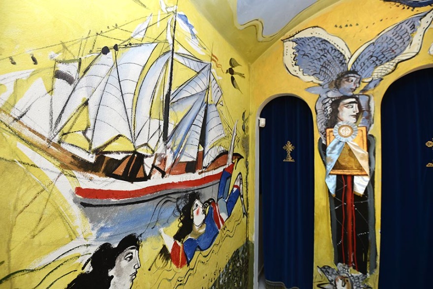 Μητροπολίτης Μεσογαίας: «Τερατογραφήματα» τα έργα Μυταρά στον ναό του Σουνίου