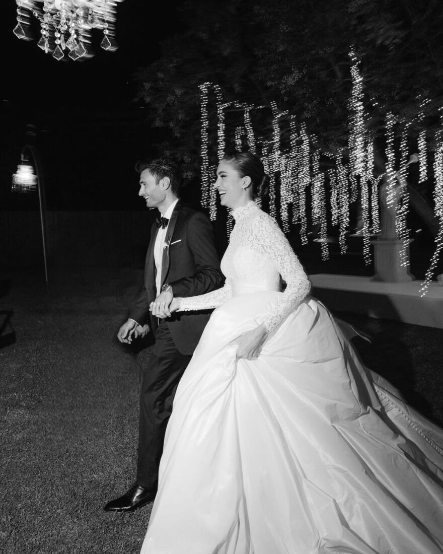 Άννα Πρέλεβιτς - Νικήτας Νομικός: Απολαμβάνουν το καλοκαίρι στα Κουφονήσια 